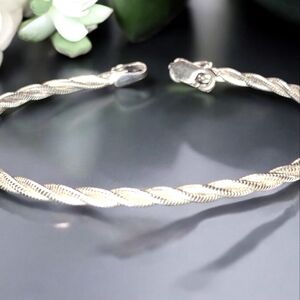 Vintage Sterling Silver 925 Rope Twist Bracelet signed BS Italy Measures 7"